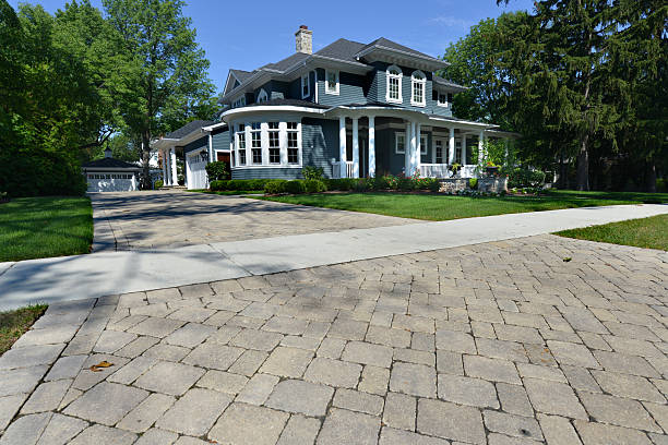 Best Residential Driveway Paver Services  in Meadowbrook, CA